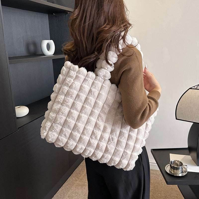 Plaid Handbags Winter Fashion High Capacity Shopping Plush Bag Korean Style Personalized Designer Luxury Tote Bags For Women - Shanilia